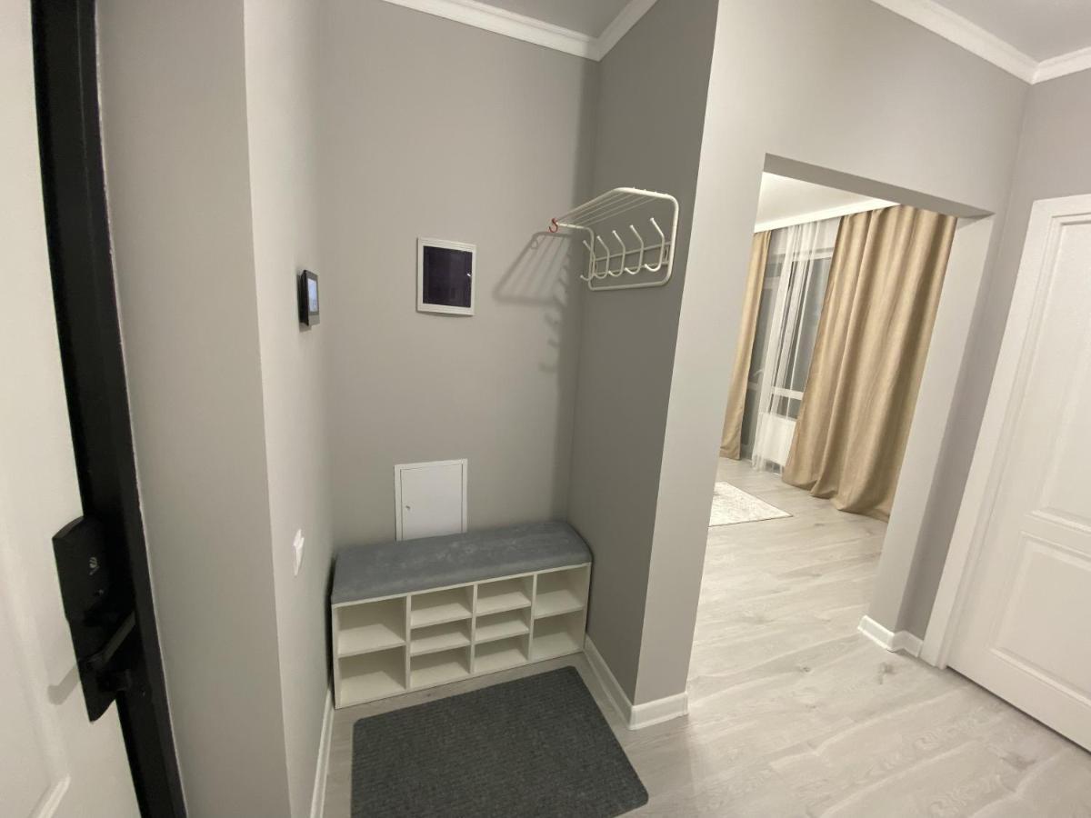 Уютная 1 Комнатная Freedom Appartement Astana Buitenkant foto
